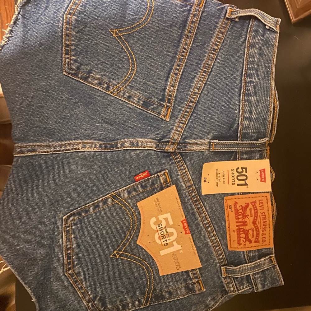 501 Jean Shorts! Size 24
